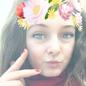 Meet your Posher, Hannah